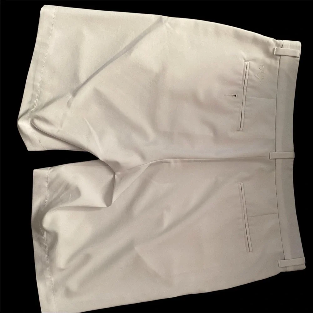 Men's Calloway Golf Flat Front Shorts in Crisp White Size 36 - Picture 2 of 9